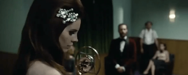 Vídeo] Anuncio de Lana Del Rey para H&M al son de ‘Blue Velvet’